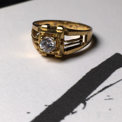 几十年海外回流 锆石镶嵌鎏金戒指_几十年海外回流 锆石镶嵌鎏金戒指价格_几十年海外回流 锆石镶嵌鎏金戒指图片_来自藏友一铺美玉_珠宝_地摊交易_华夏收藏网 cang.com