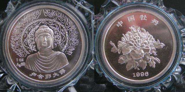 侯文斌 铂钯价差大有可为，珠宝交易新机遇