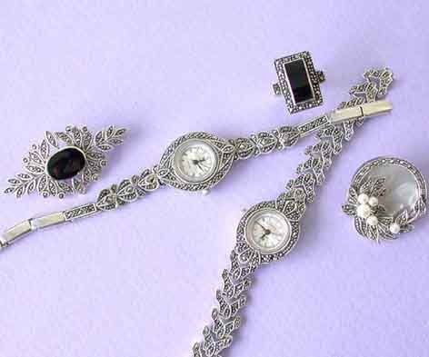 21世纪珠宝网 引领数字化时代的珠宝交易新纪元