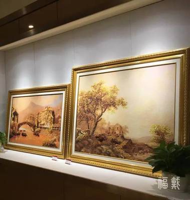 虫珀再度走红？完整蜥蜴化石掀起珠宝交易新风潮